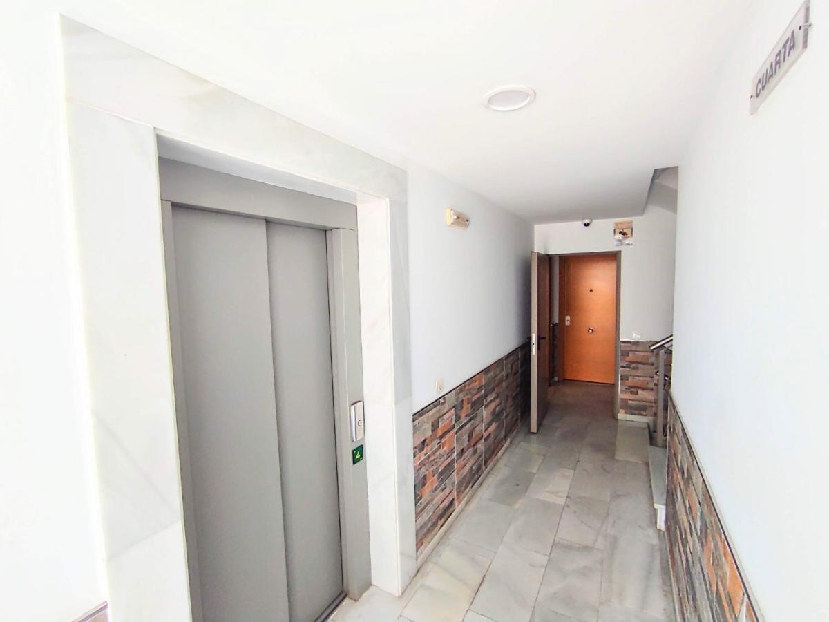 Manuela Nogales Apartments! Malaga Exterior photo